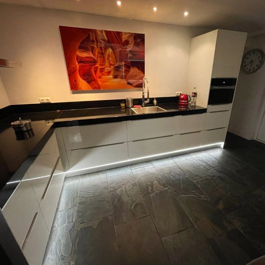 1 meter complete set RGBW led strip met Zigbee controller