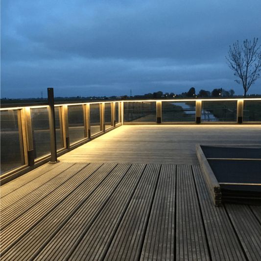 13 meter Warm Witte led strip voor buiten complete set