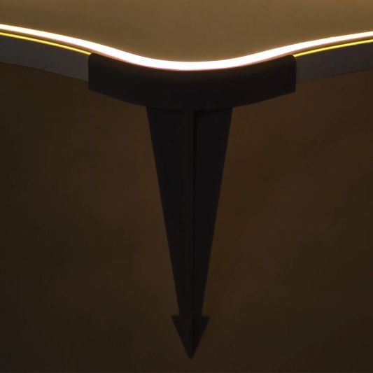 Grondspies ten behoeve van neon ledstrips - Hoek