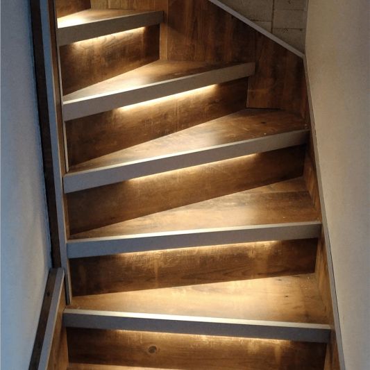 Trapverlichting COB led strip Warm Wit 50 CM – Complete set inclusief profiel