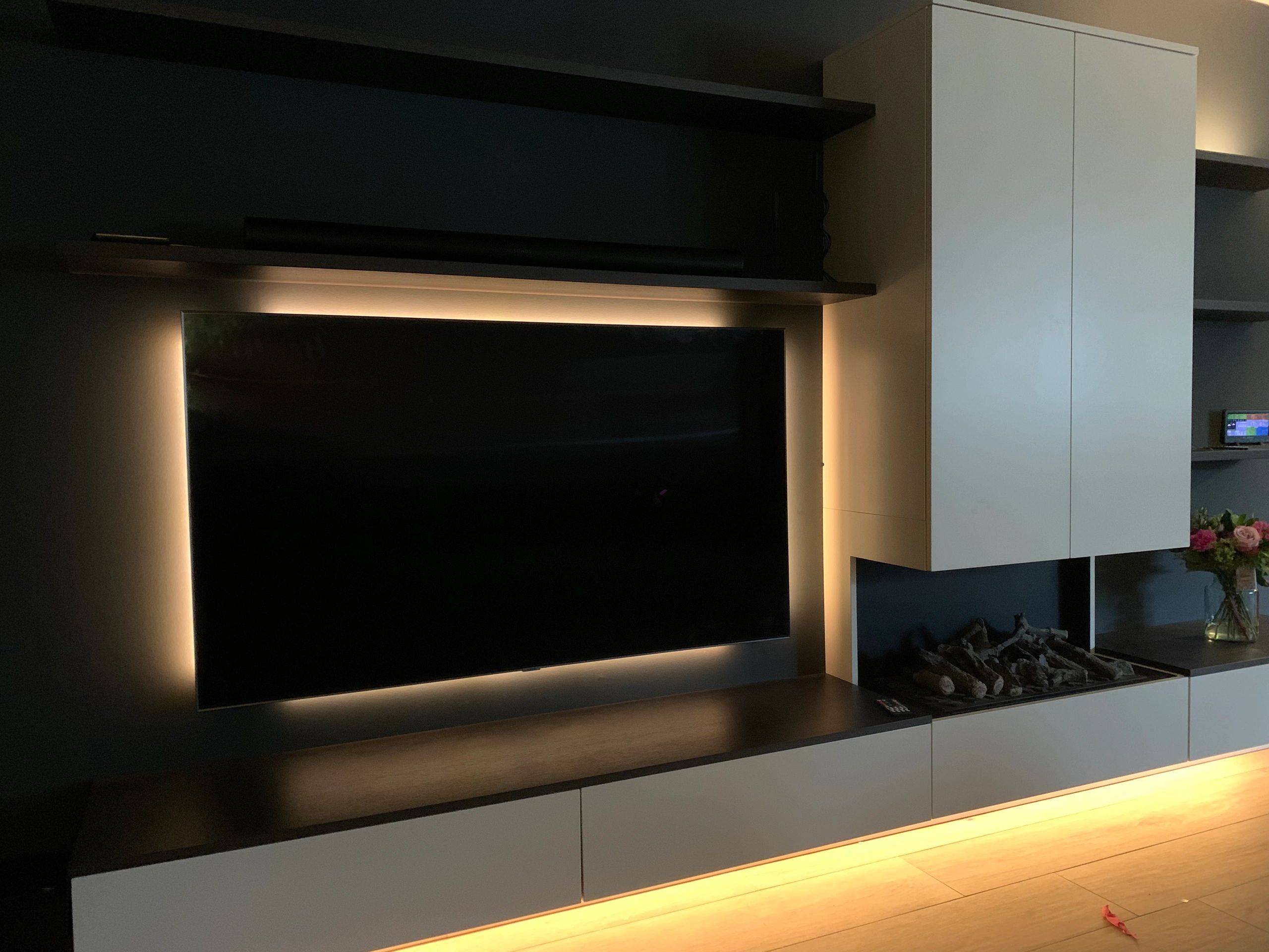 TV backlight set met 4 RGBWW ledstrips voor TV’s 40-50 inch