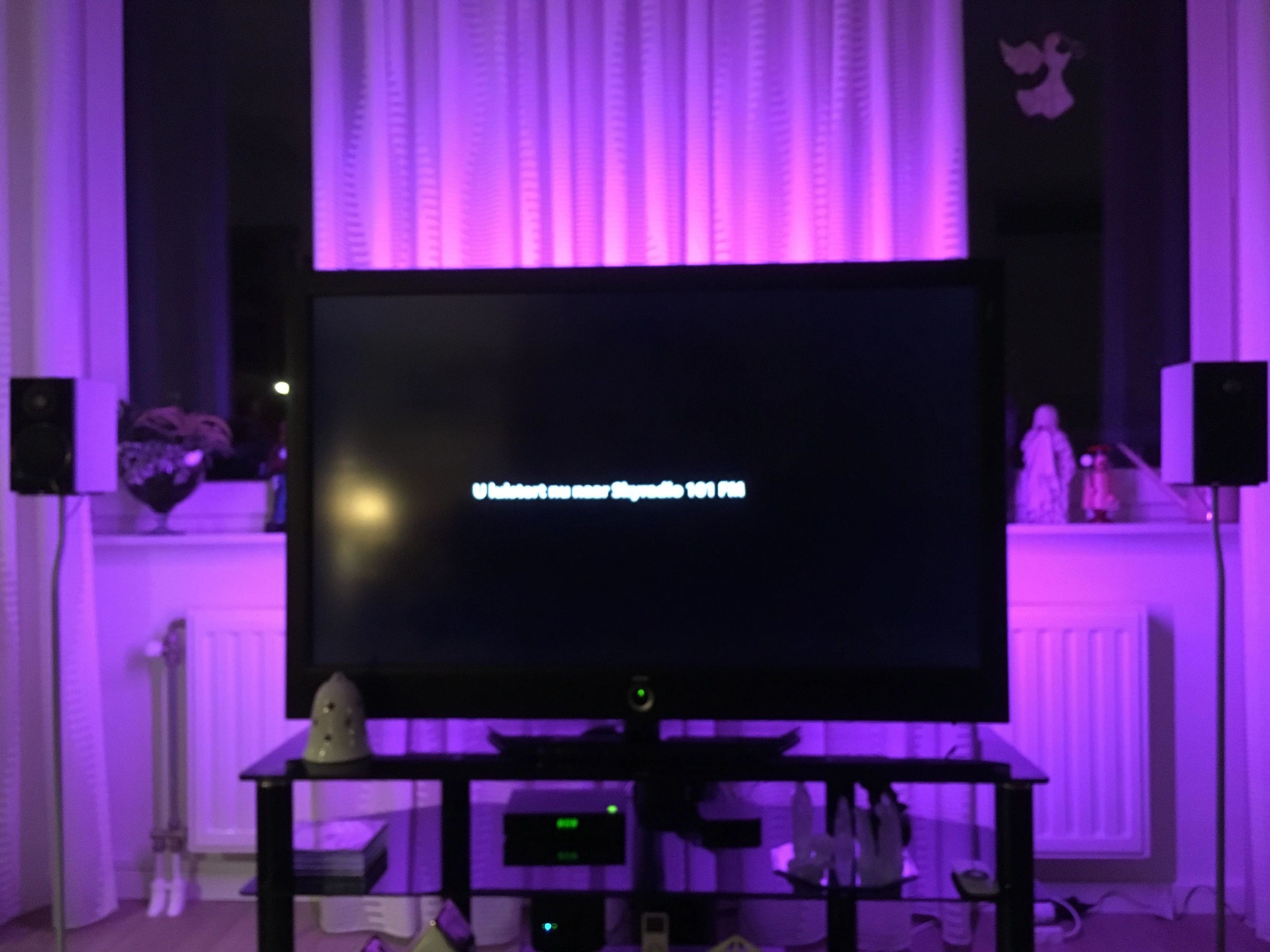 TV backlight set met 3 RGBWW ledstrips voor TV’s >60 inch