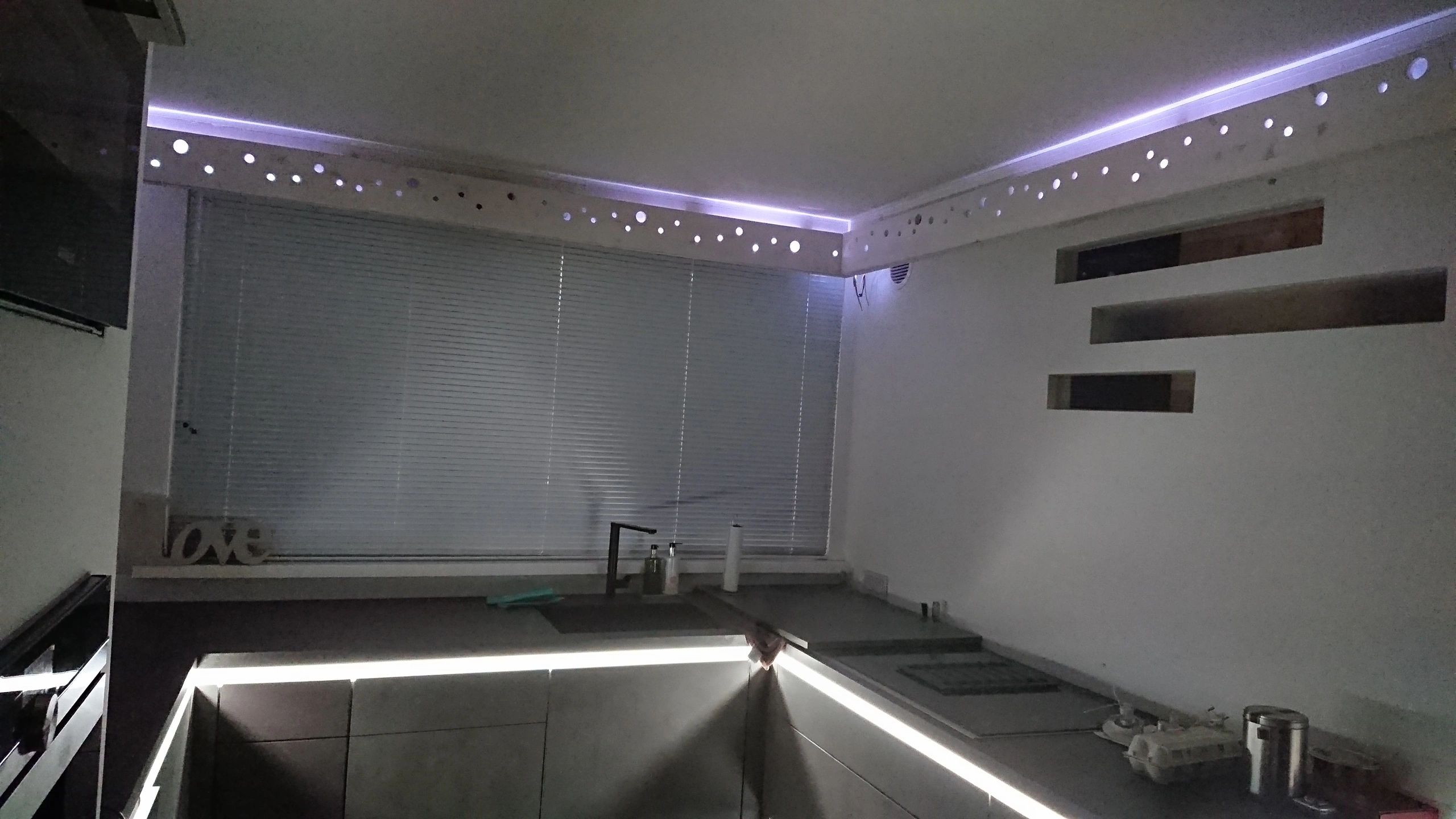 7,5 meter WS2811 digitale RGB led strip set - Basic