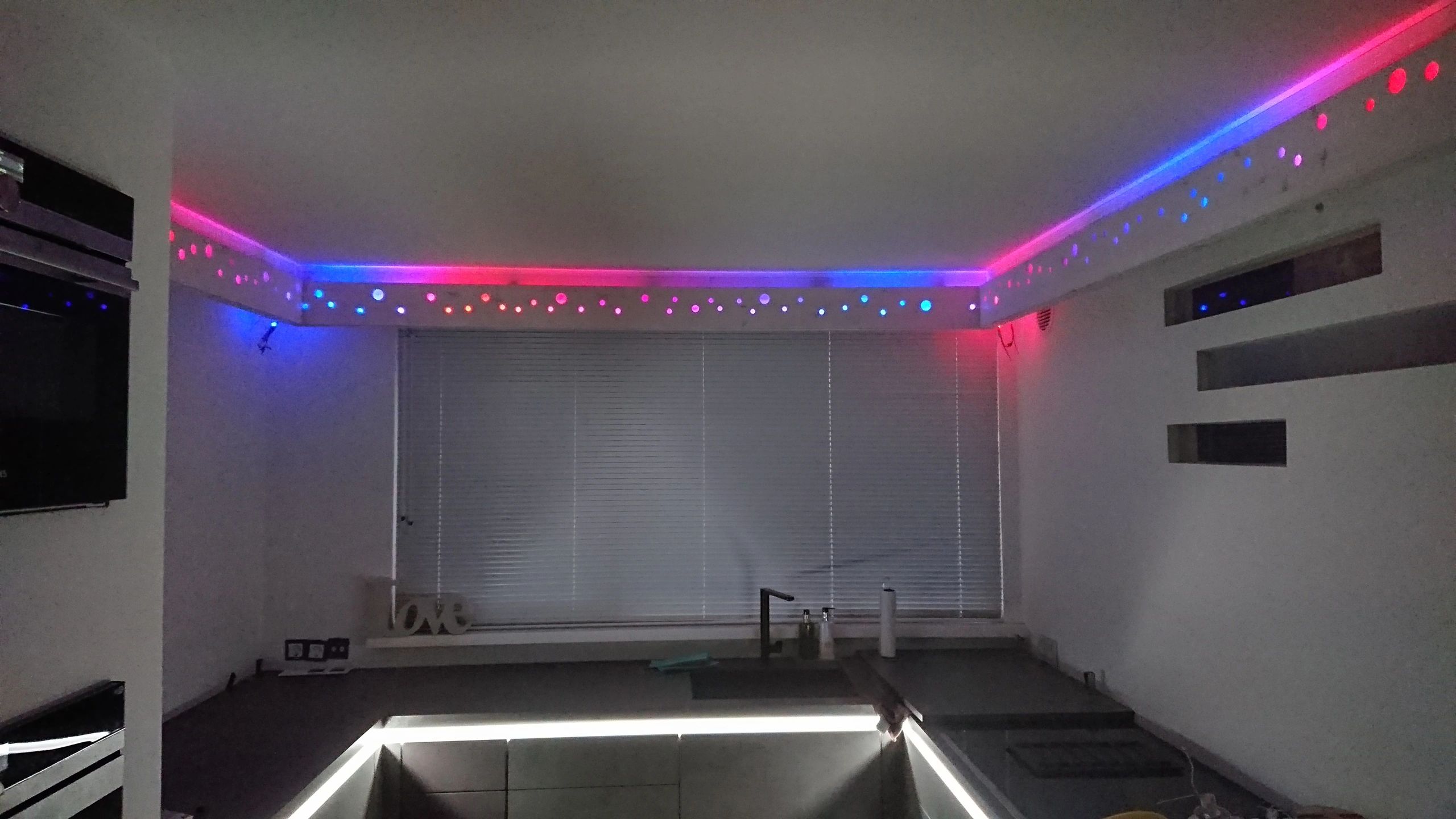 7,5 meter WS2811 digitale RGB led strip set - Basic