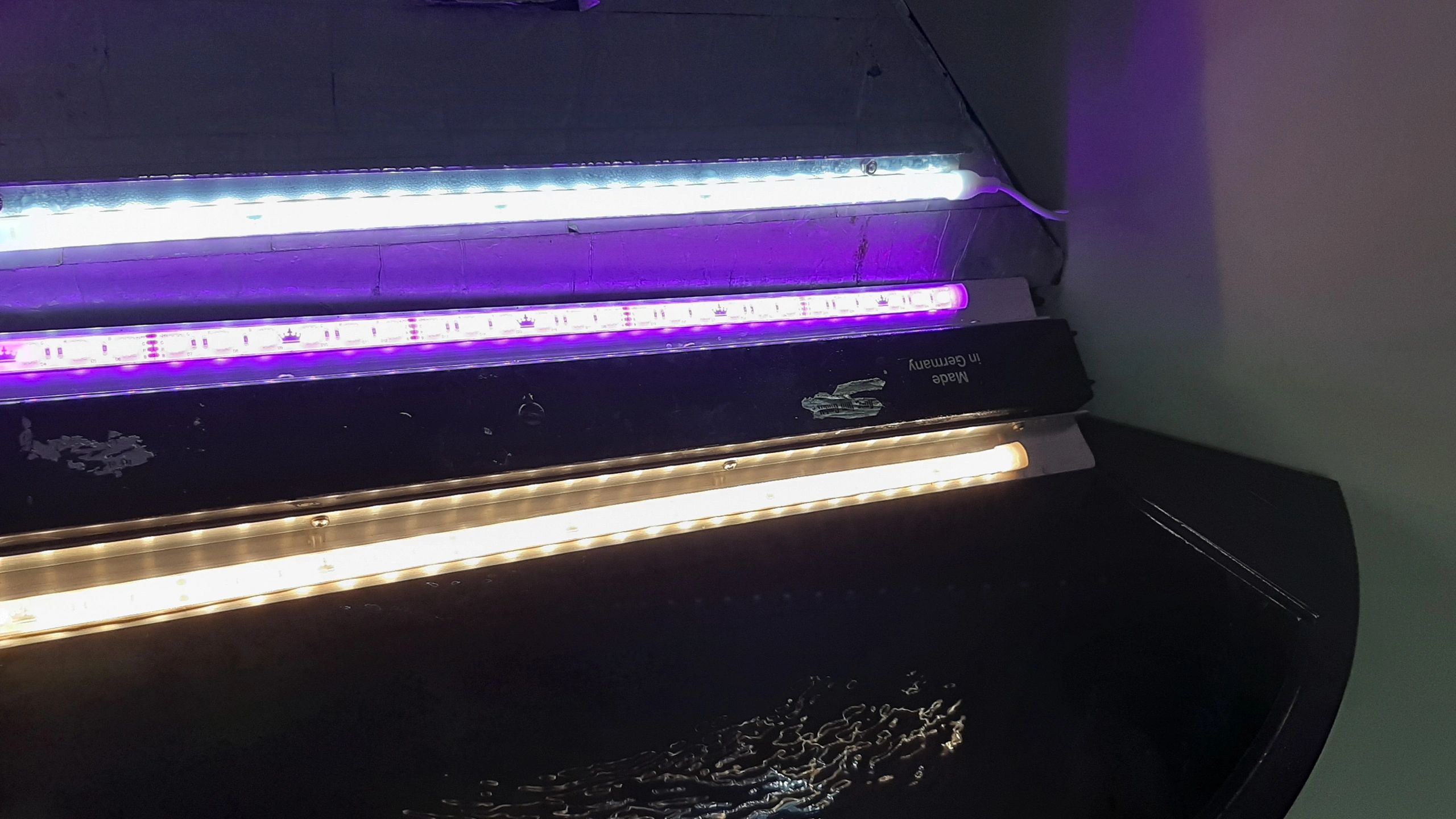 RGB led strip + 2x enkele kleur strip: 100 - 150 cm complete set