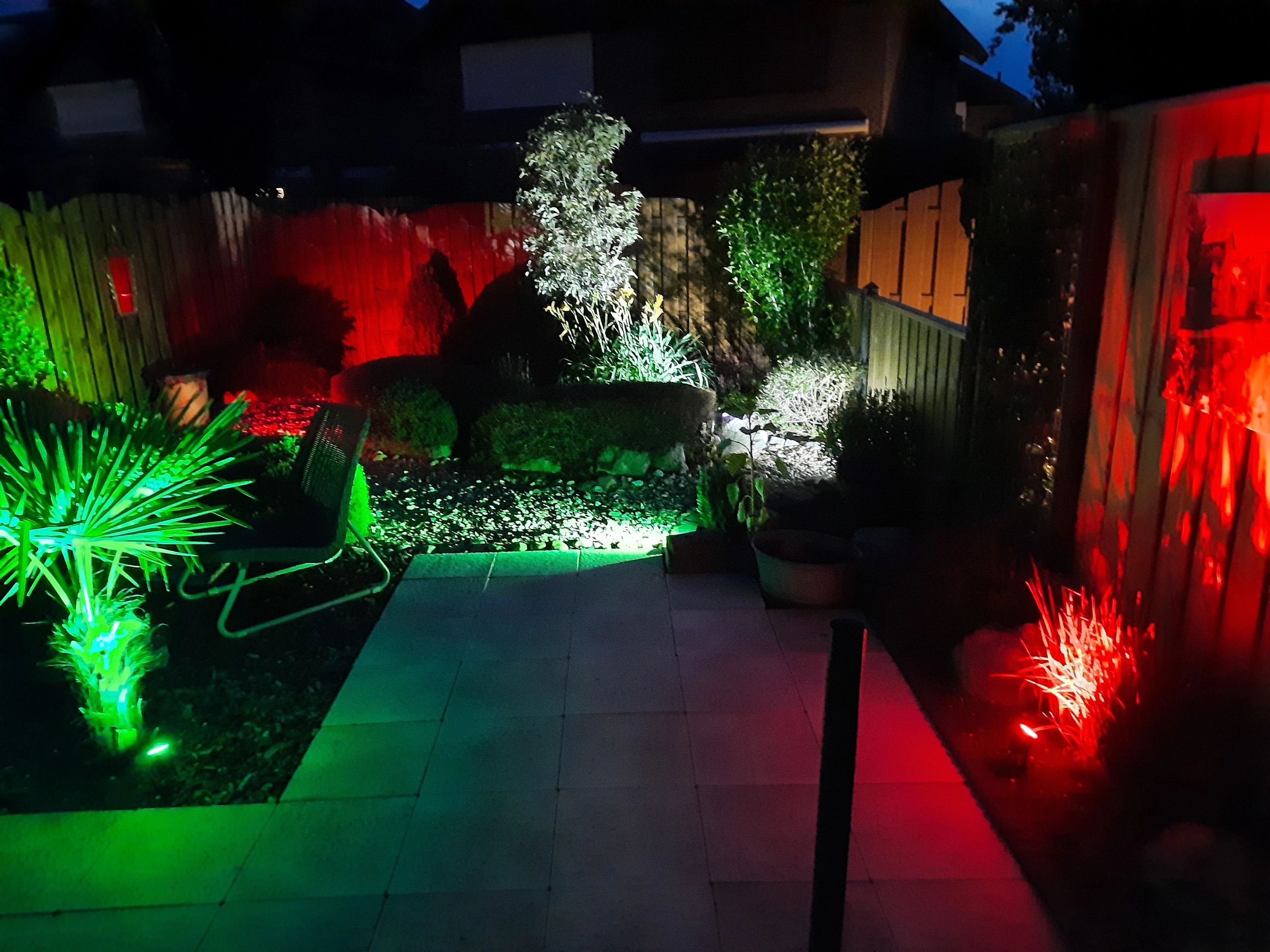 Wifi LED Tuinspot met RGBWW kleuren 6 watt