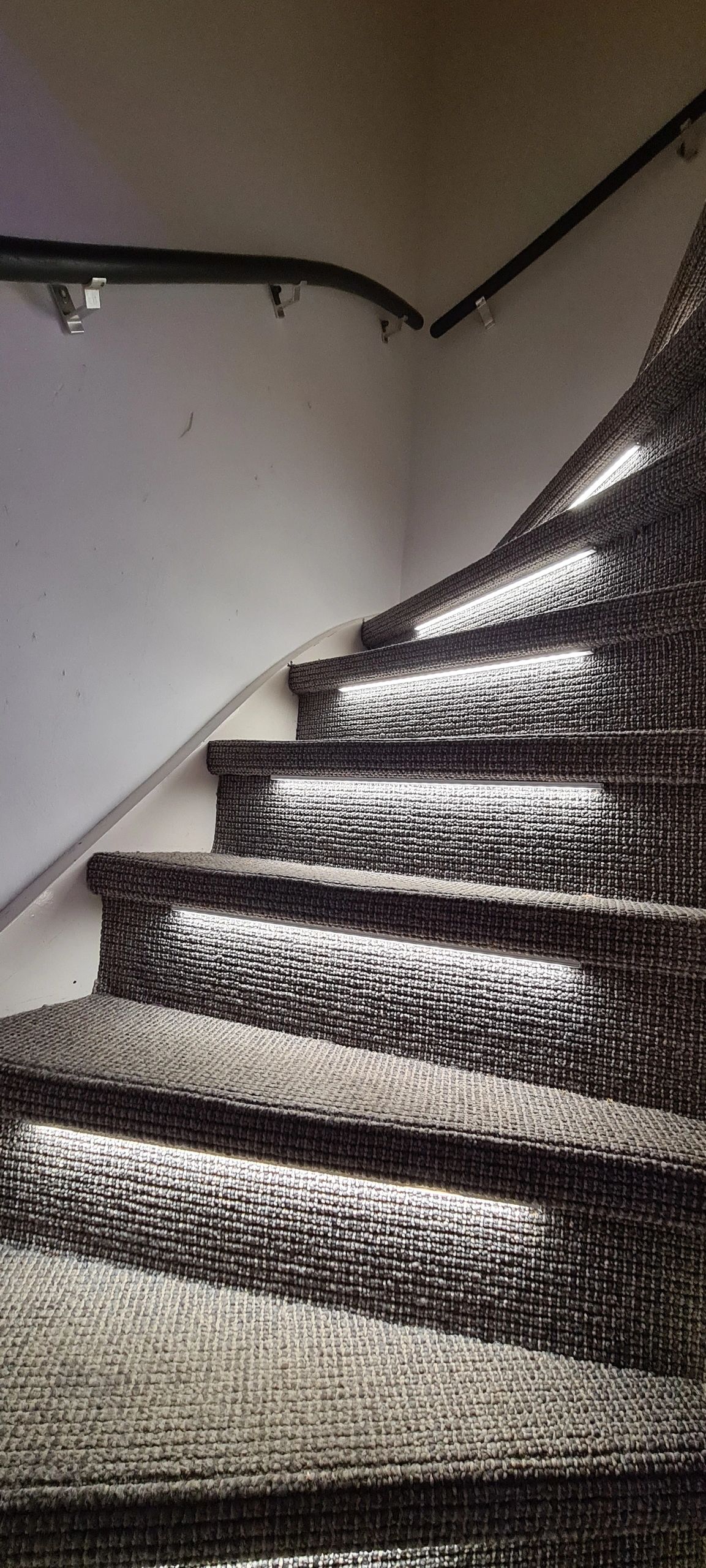 Trapverlichting Led strip Helder Wit 50 CM – Complete set inclusief profiel