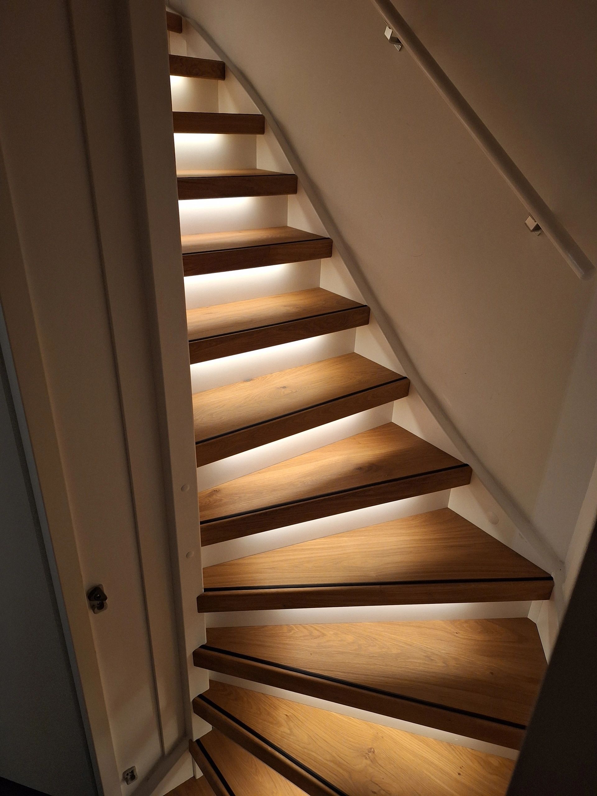 Trapverlichting COB led strip Warm Wit complete set 50 CM