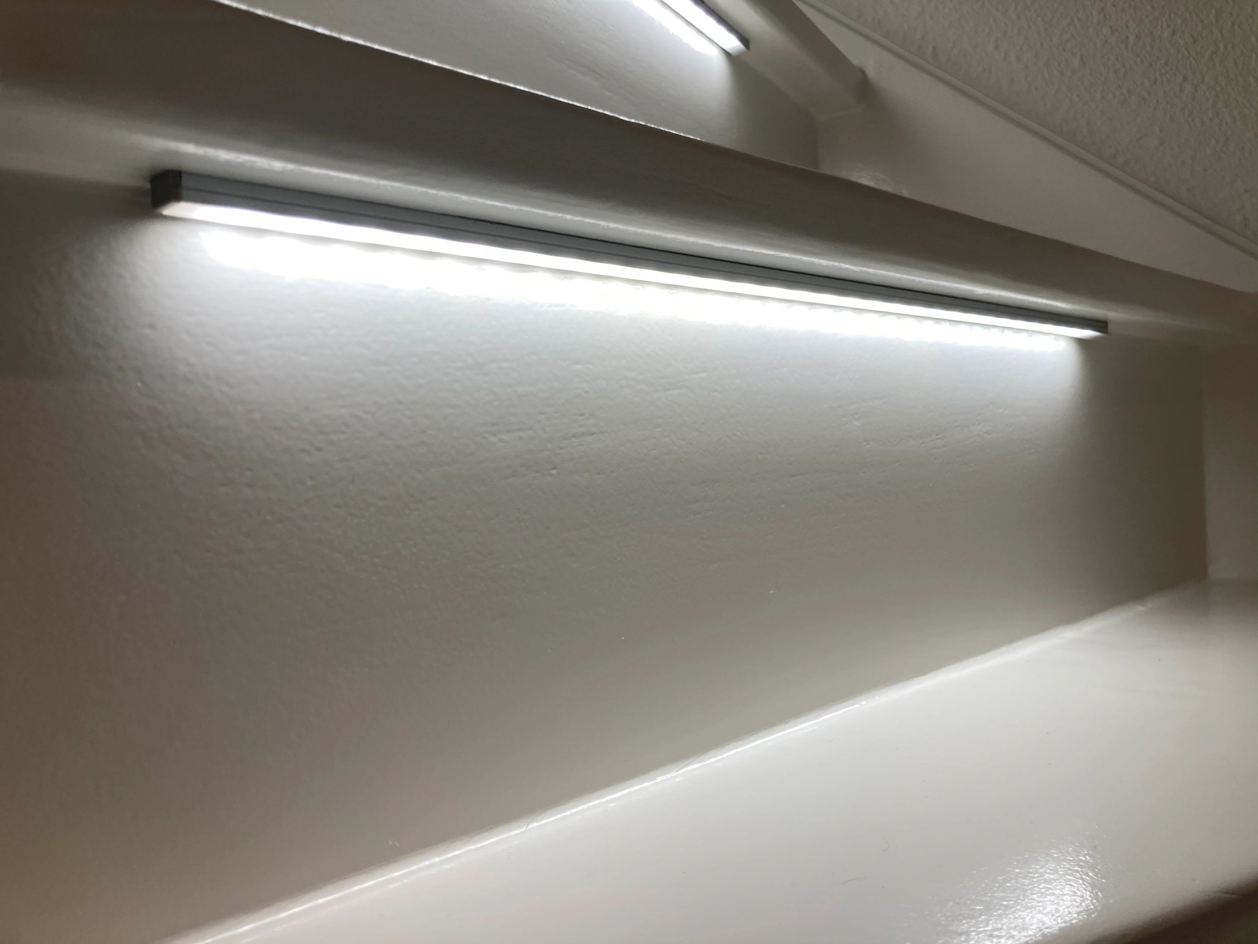 Trapverlichting Led strip Helder Wit 50 CM – Complete set inclusief profiel