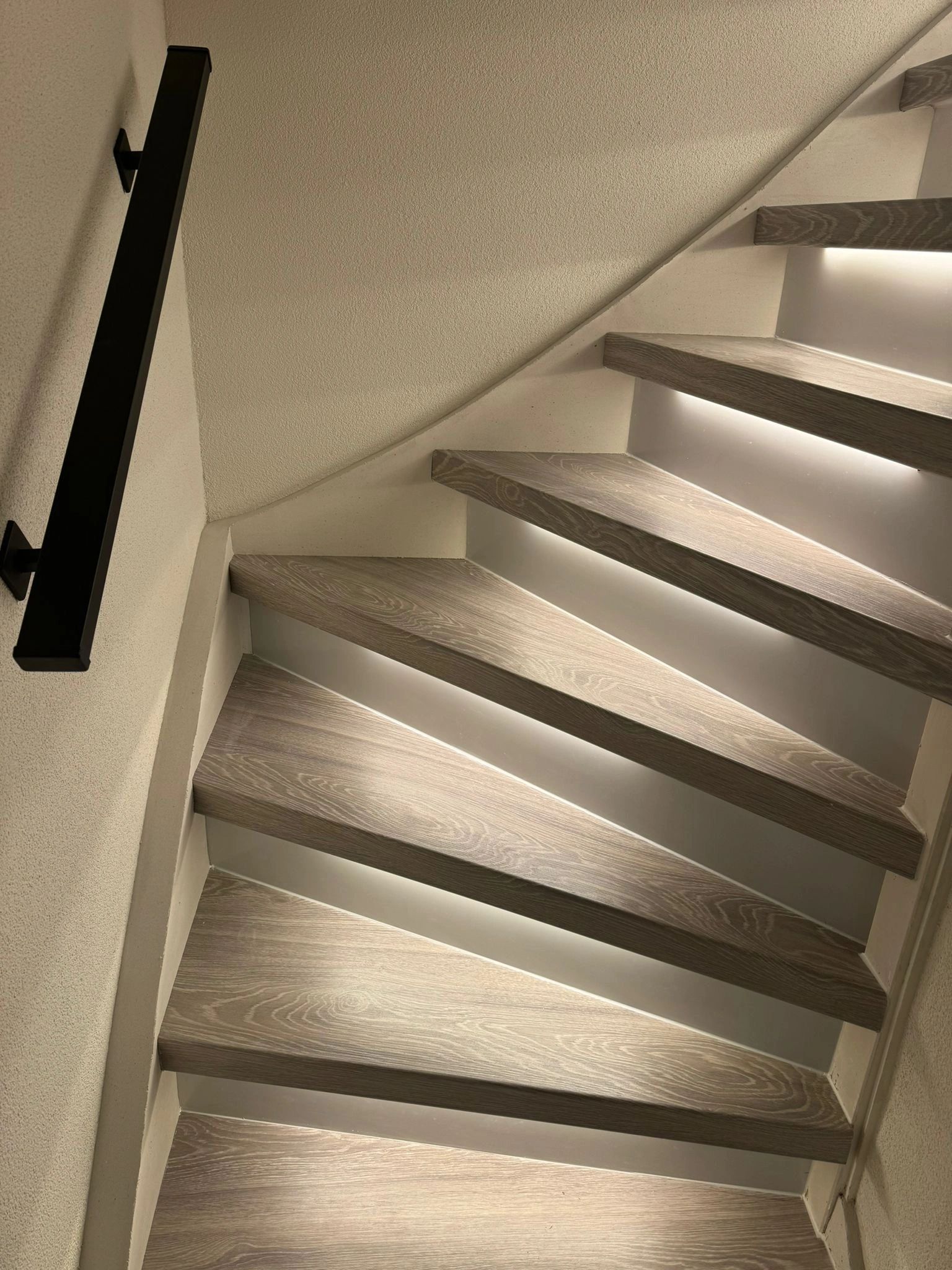 Trapverlichting Led strip Warm Wit 50 CM – Complete set inclusief profiel