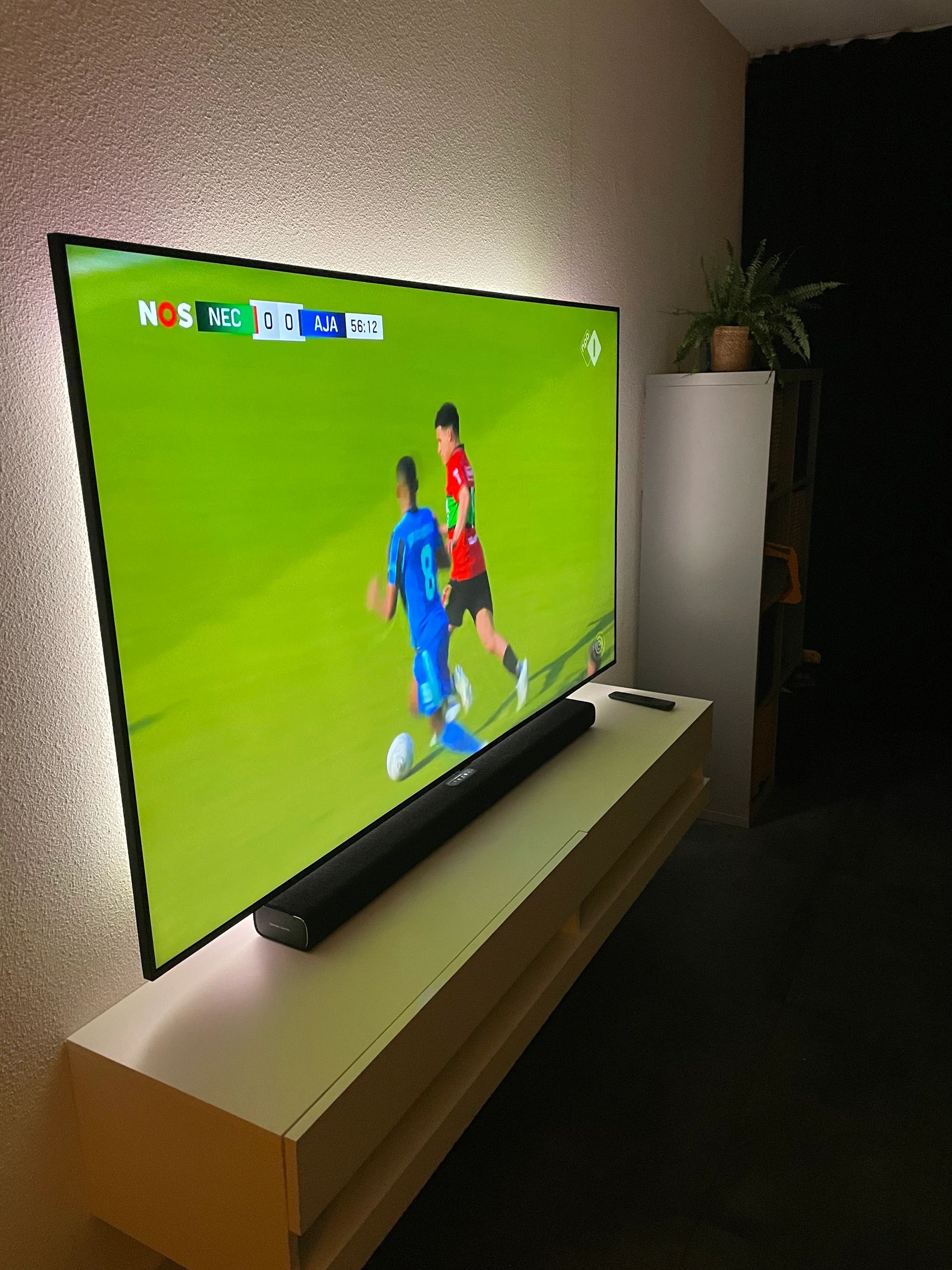 TV backlight set met 4 RGBWW ledstrips voor TV’s 40-50 inch