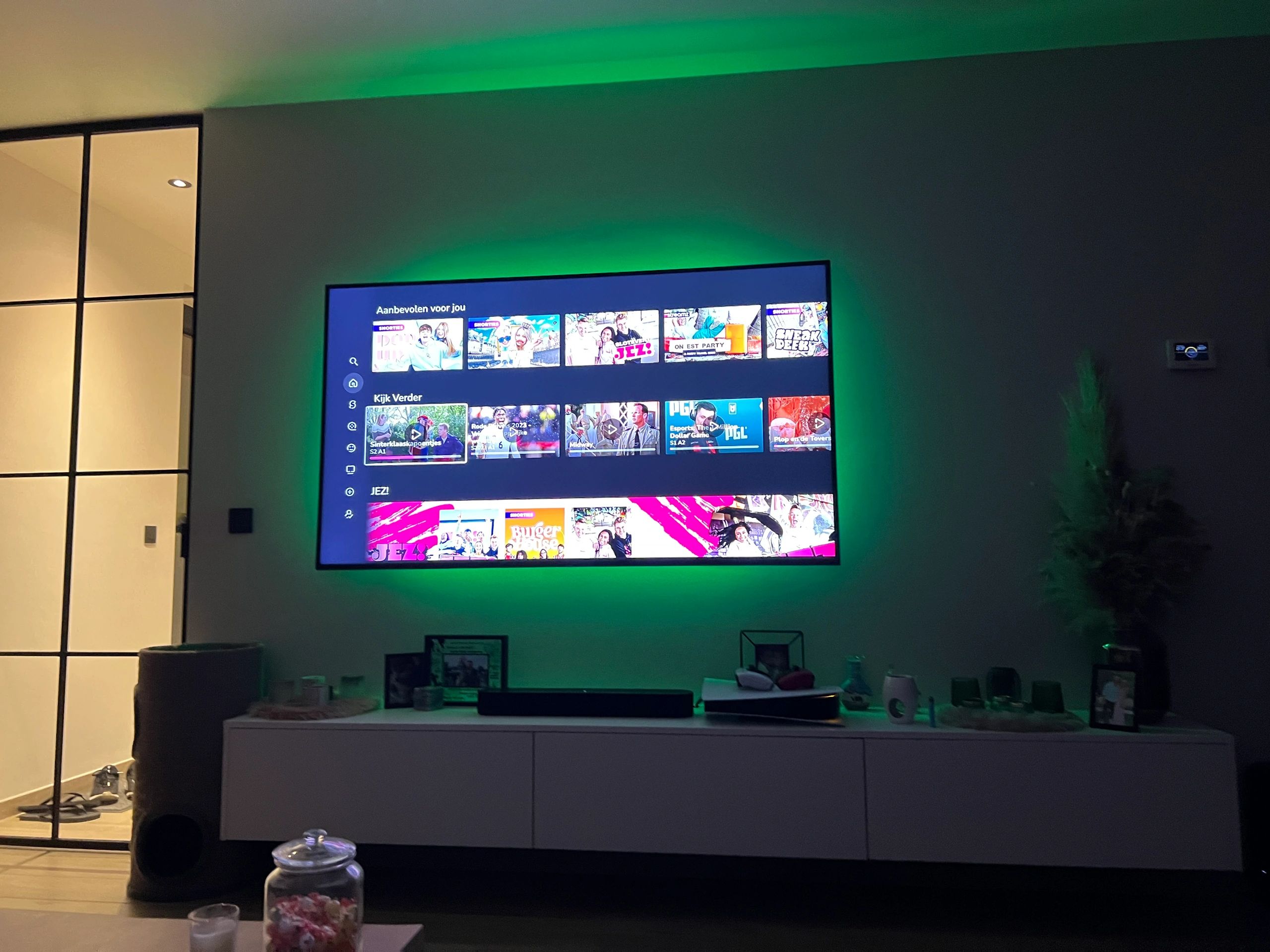 TV led strip set met 4 RGB strips voor TV’s > 60 inch