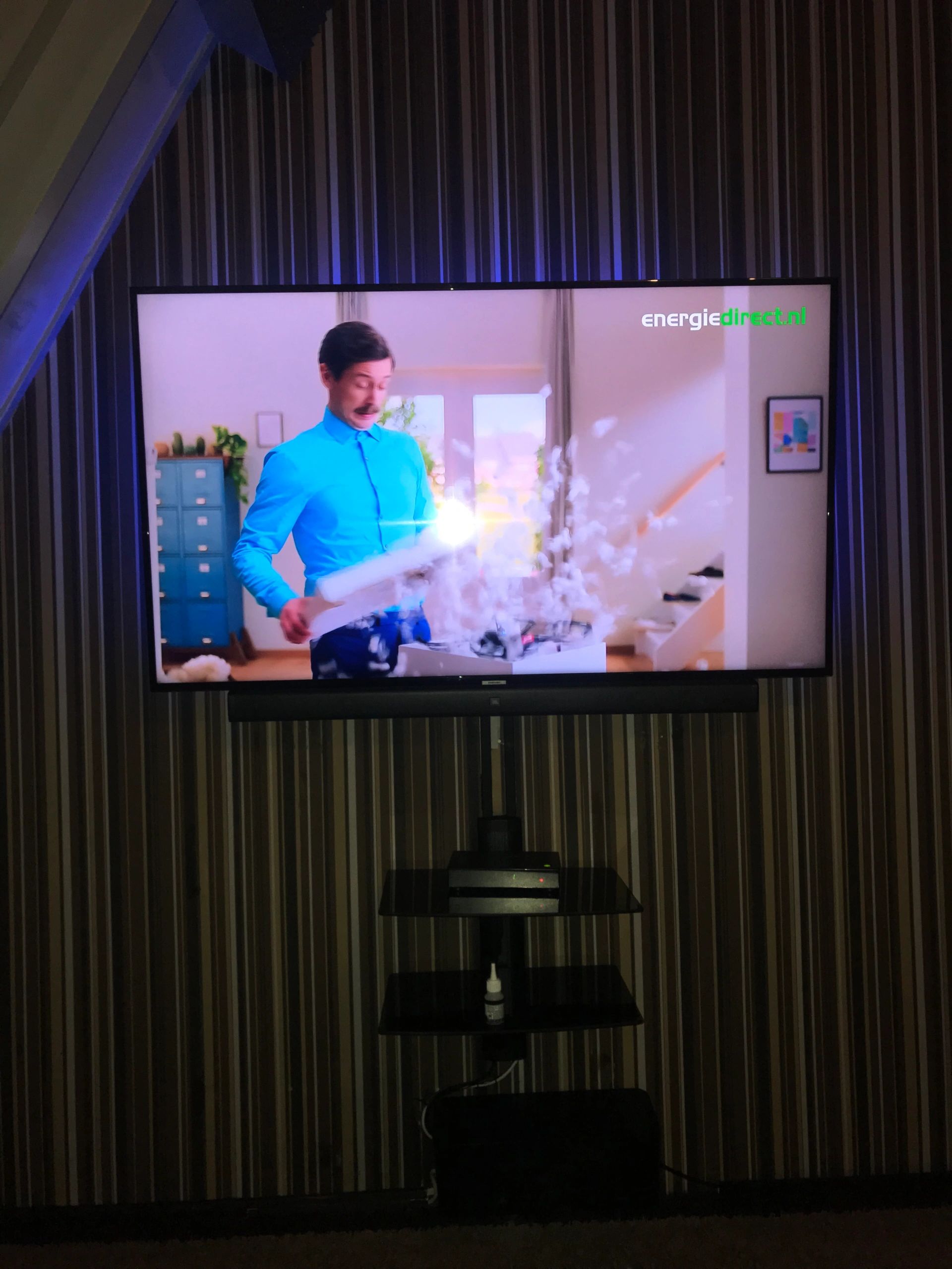 TV backlight set met 3 RGBWW ledstrips voor TV’s >60 inch