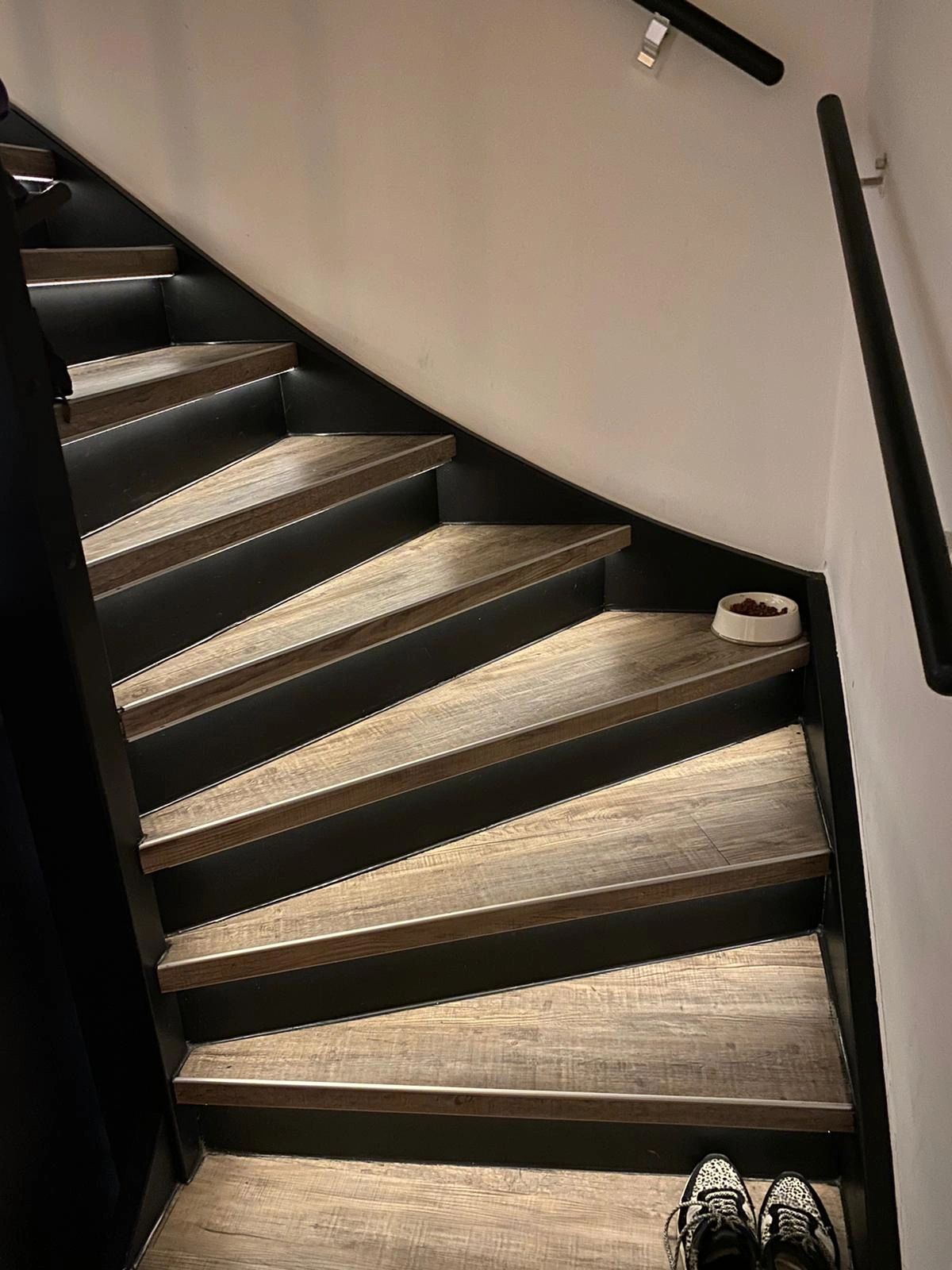 Trapverlichting Led strip Warm Wit 130 CM – Complete set inclusief profiel