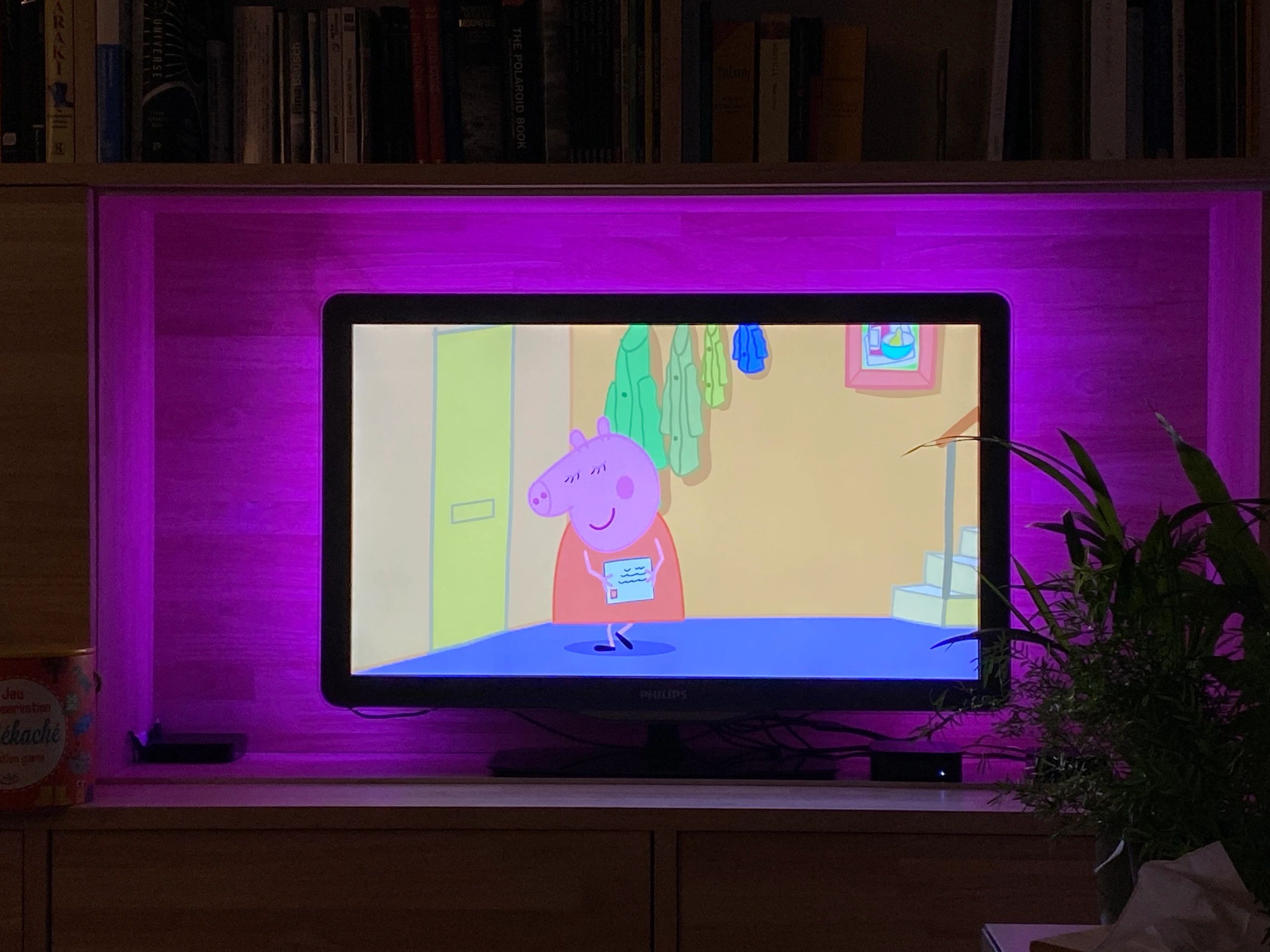 TV backlight set met 3 RGBWW ledstrips voor TV’s >60 inch