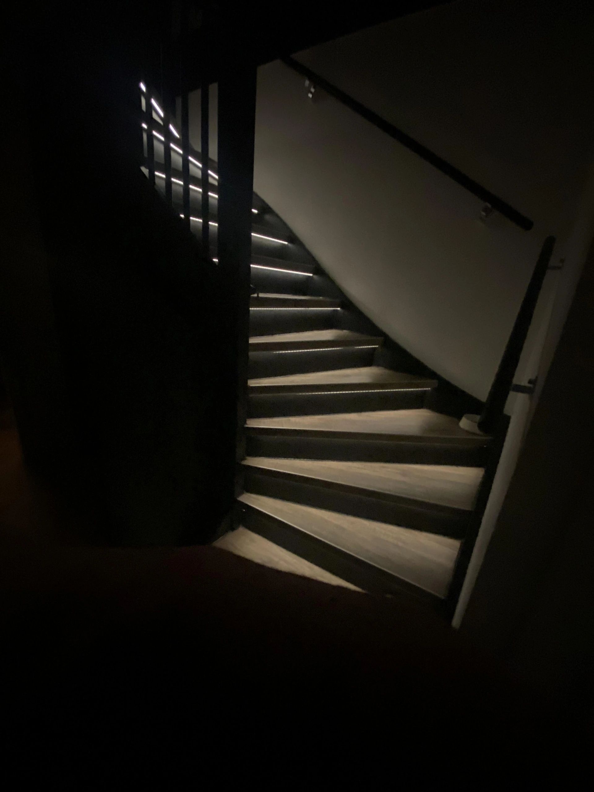 Trapverlichting Led strip Warm Wit 130 CM – Complete set inclusief profiel