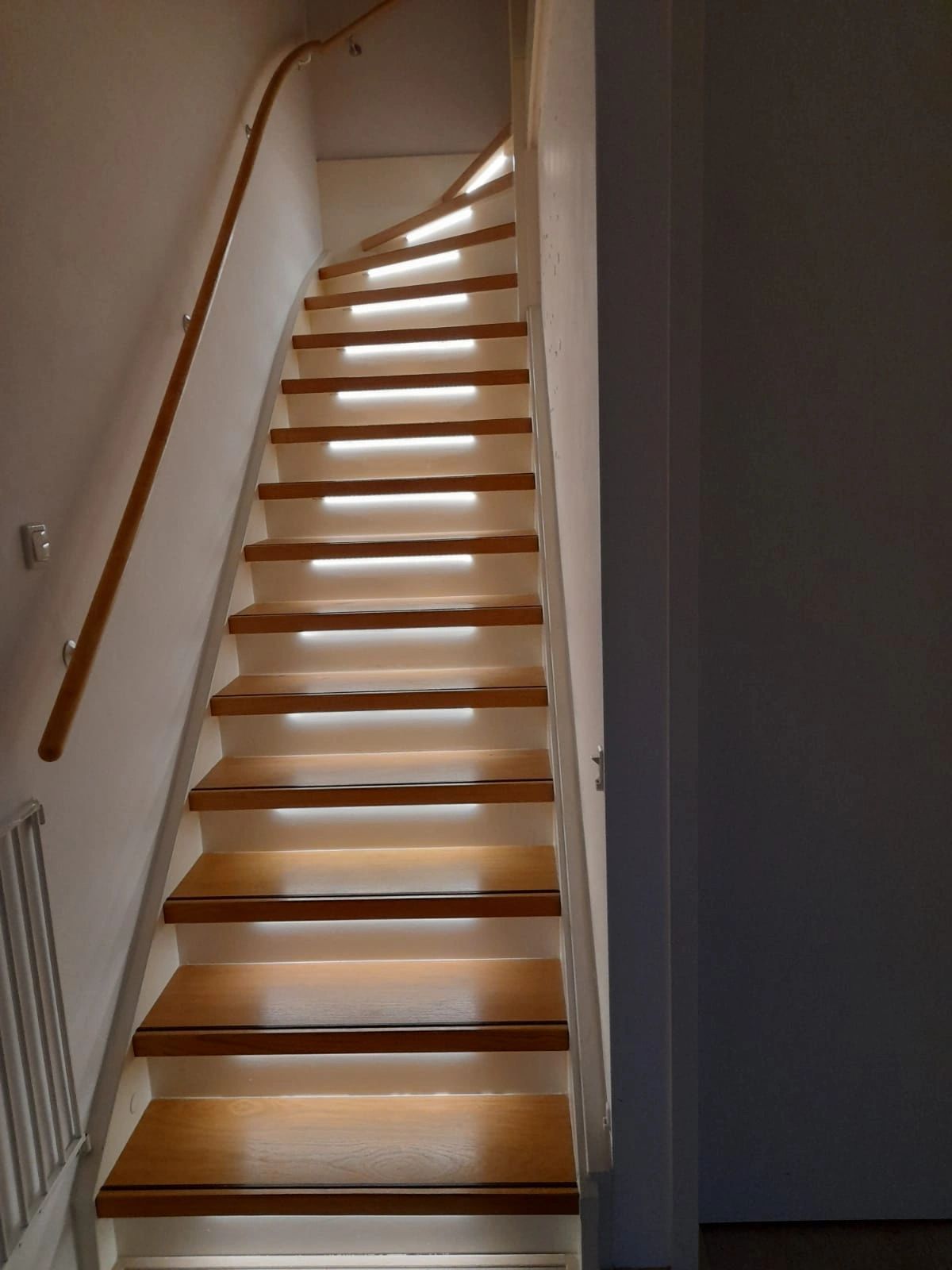 Trapverlichting Led strip Helder Wit – Complete set 50 CM