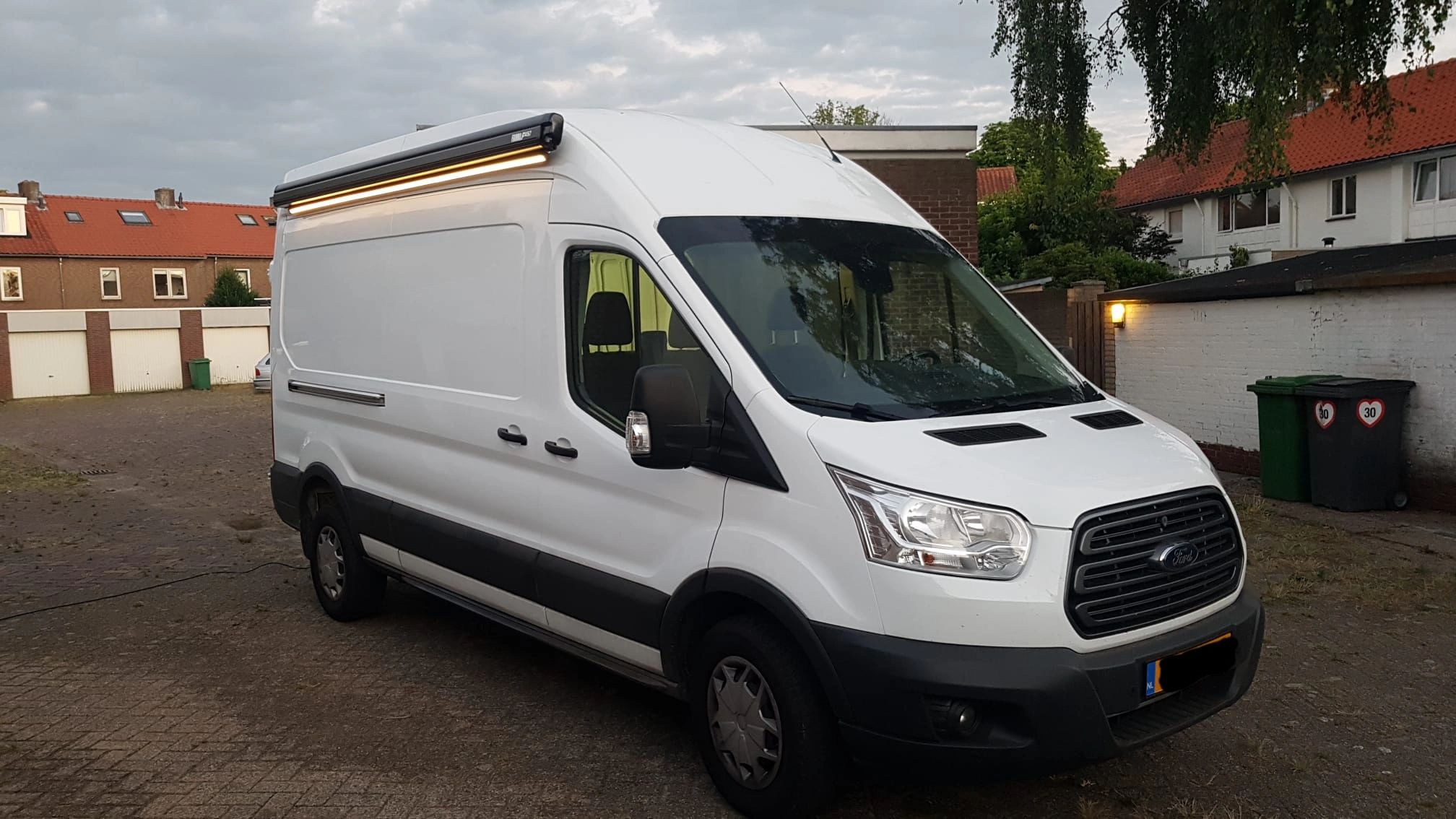 Aluminium ledstrip hoekprofiel zwart 3M breed - Compleet met afdekkap