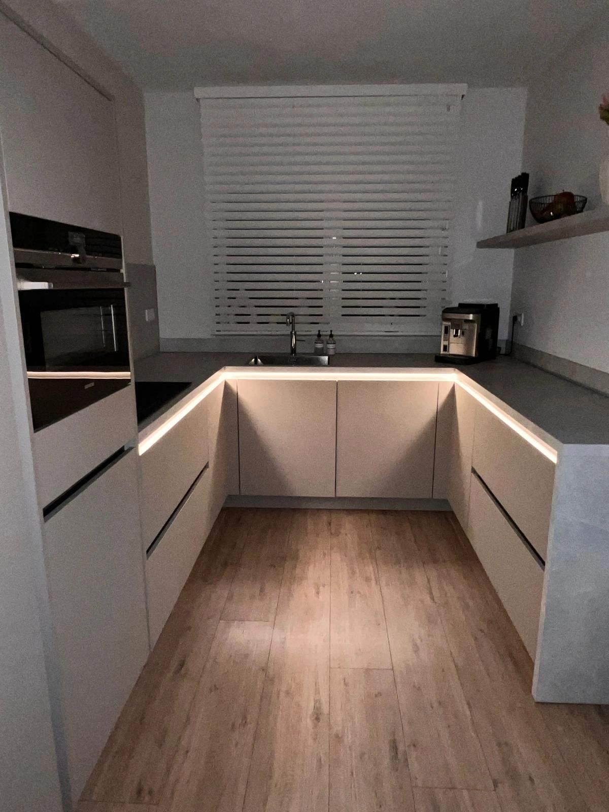 7 meter Dual White led strip complete set - Prime 608 leds