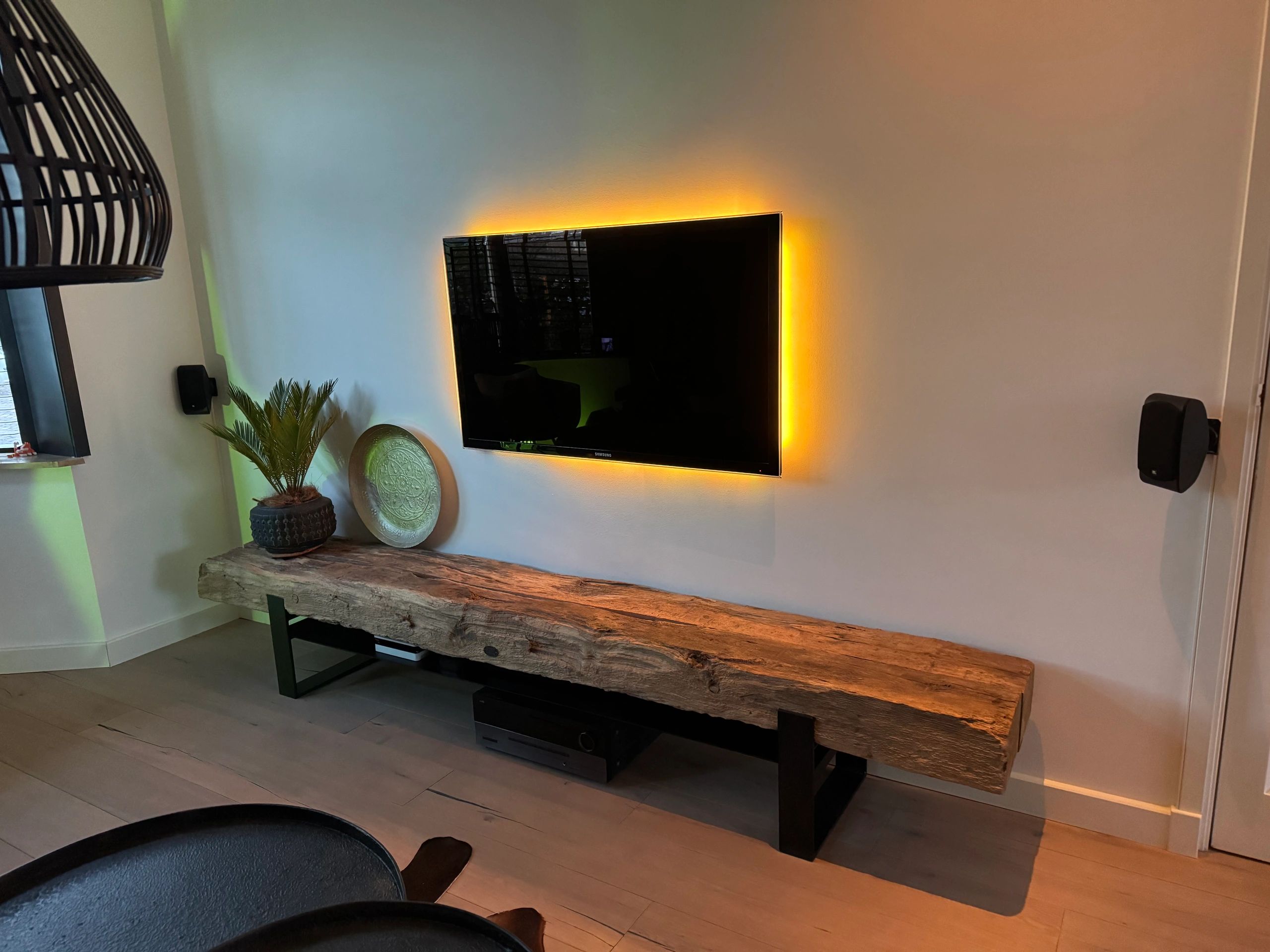 TV ambient light set 42-50 inch