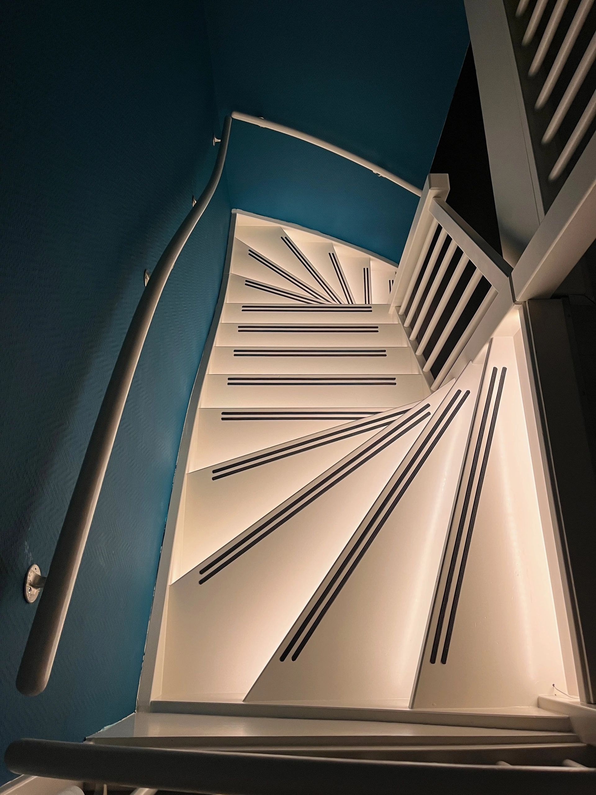 Trapverlichting Led strip Warm Wit – Complete set 130 CM