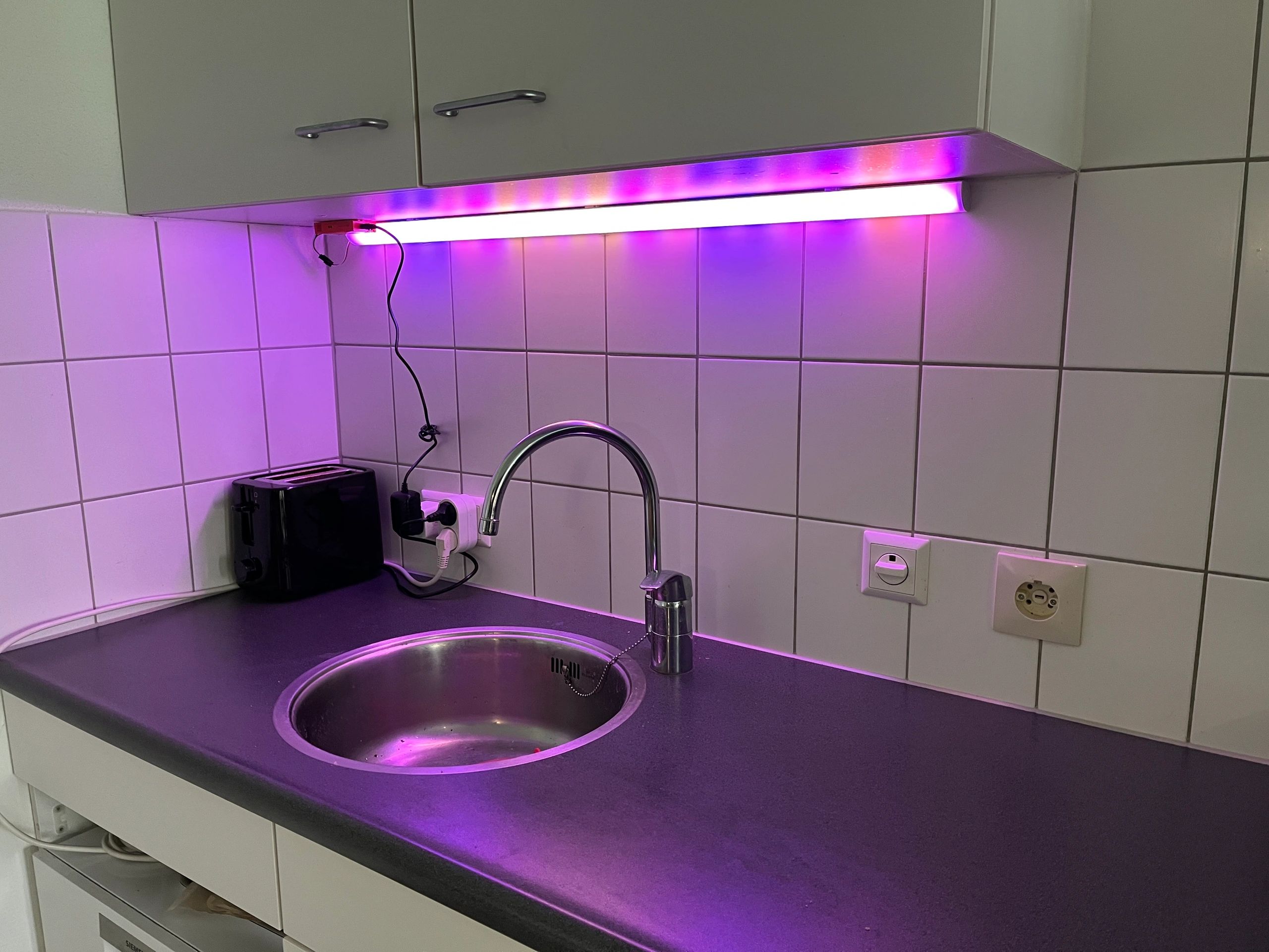 Ledstrip profiel hoek Breed rond model compleet inclusief afdekkap 1M