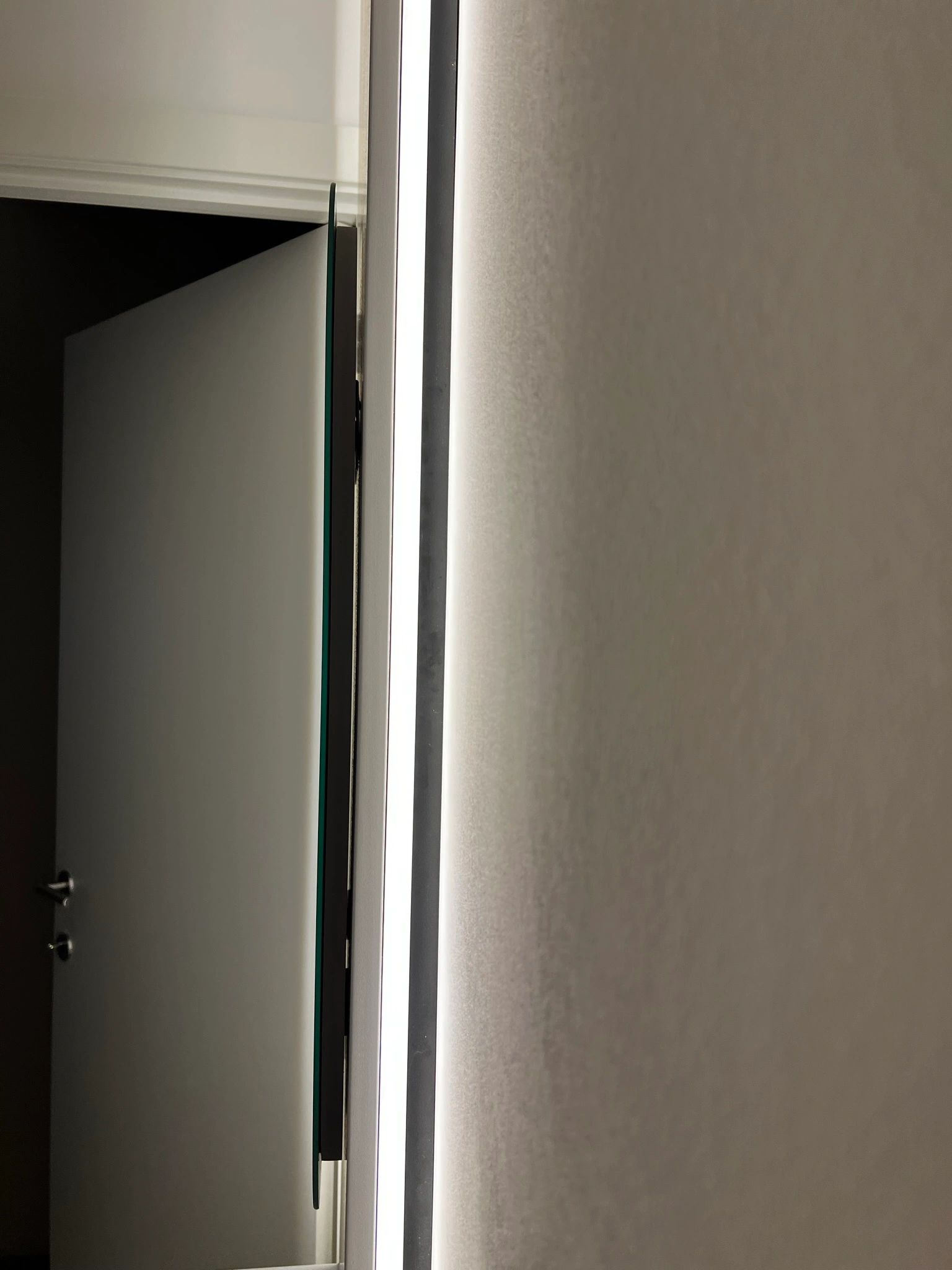 Ledstrip profiel hoek in zwart - Slim line - compleet inclusief afdekkap 2 meter