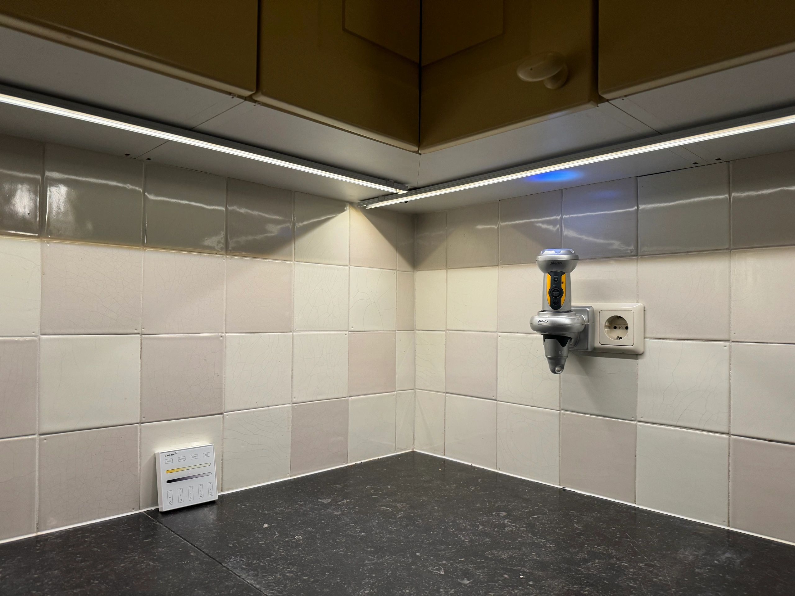 Eindkapjes voor stucprofiel breed