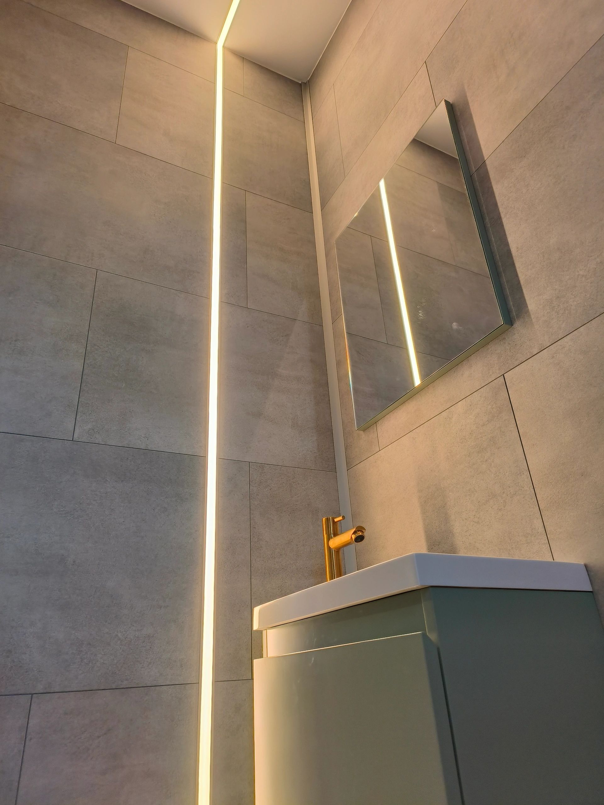 Ledstrip 5 meter warm wit Premium Plus - losse strip met 240 leds per meter