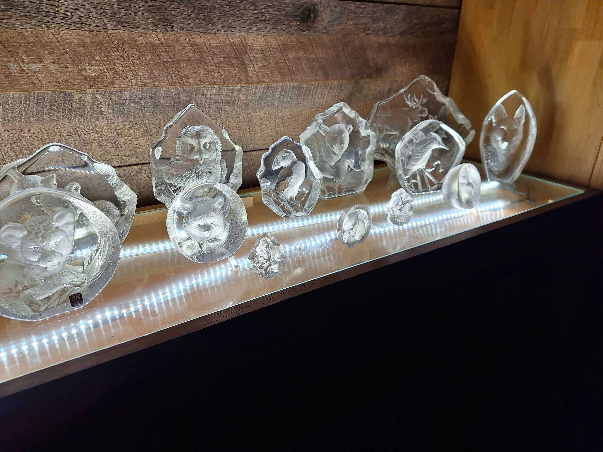 Eindkapjes en beugeltjes voor profiel opbouw laag