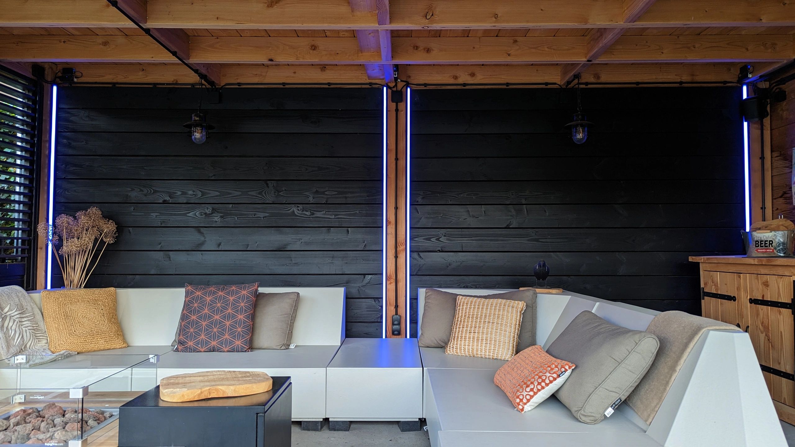 Aluminium ledstrip hoekprofiel zwart 2M breed - Compleet met afdekkap